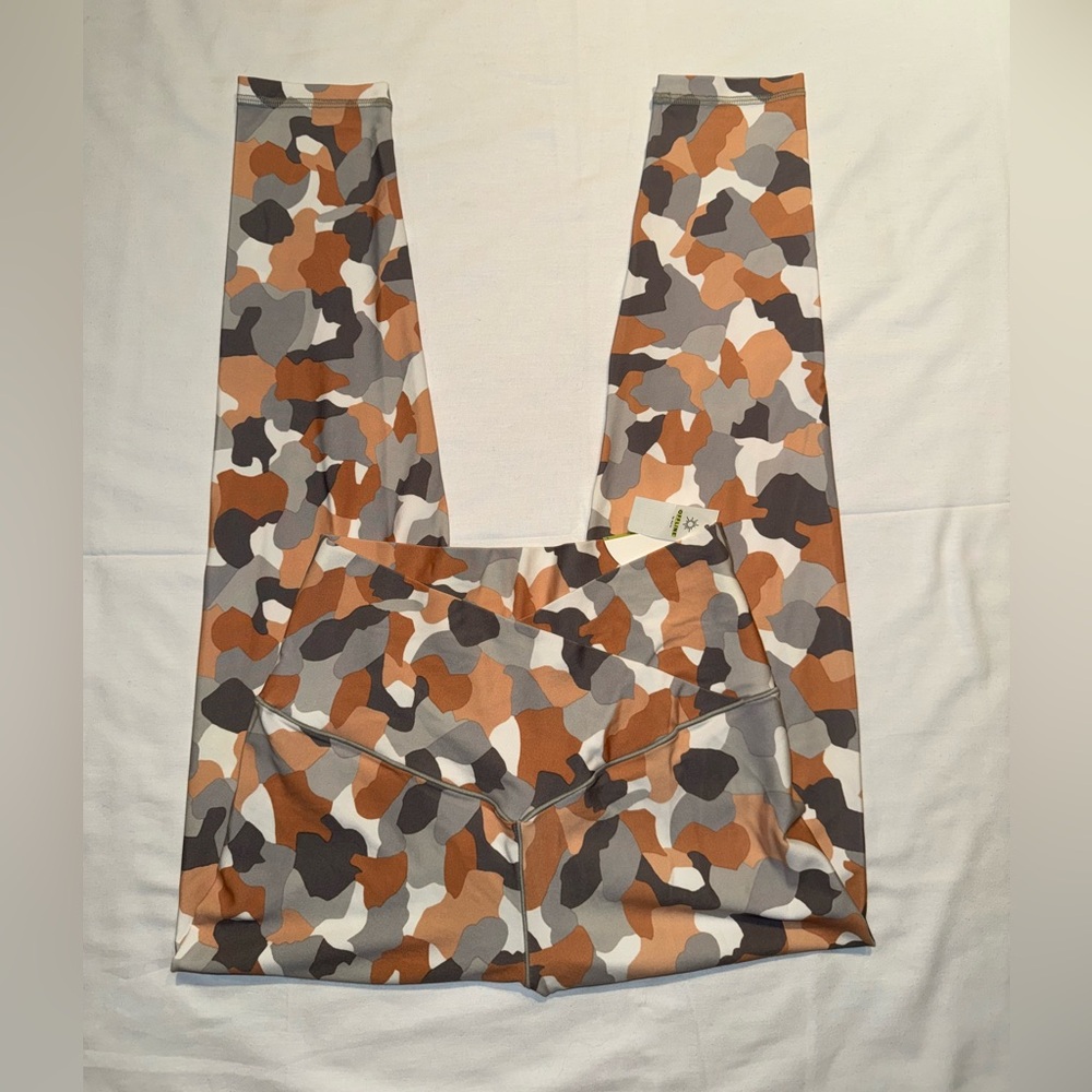 Offline by aerie high rise Patterned Leggings NEW